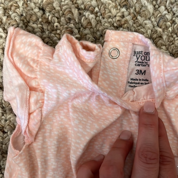 LIKE NEW BUNNY SET FOR 3M - BUNNY DRESS AND ONESIE - Picture 4 of 8